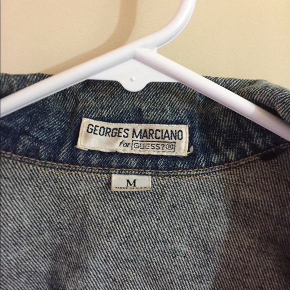 💕SOLD💕 Vintage 90s Guess Jean Jacket - Picture 7 of 7